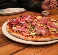 11 Inch Pizza Little Collins - Northern Rivers Accommodation