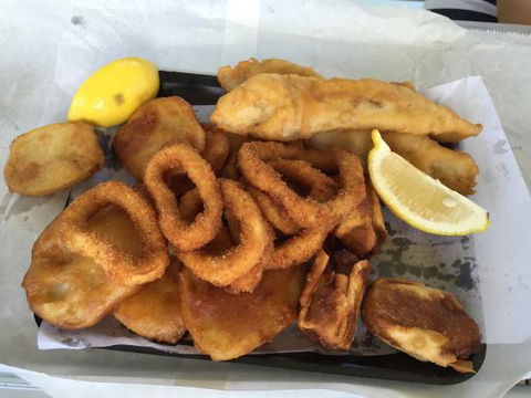 Maddigan's Seafood - Northern Rivers Accommodation 0
