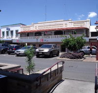 Tatts Hotel