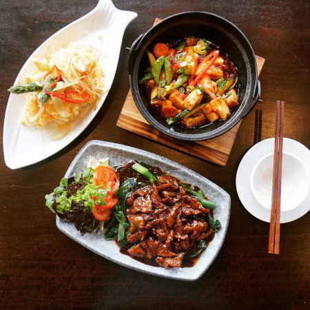 C18 Chinese Restaurant - Northern Rivers Accommodation 0