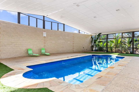 Quality Suites Point Cook Seasons 5 - Northern Rivers Accommodation 11