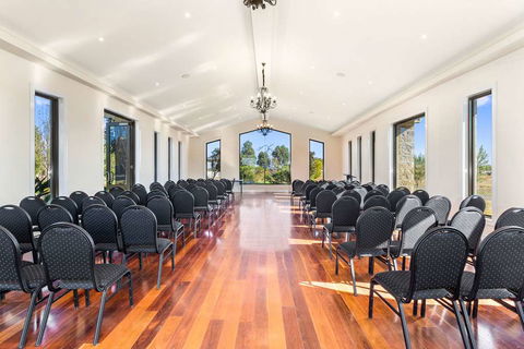 Quality Suites Point Cook Seasons 5 - Northern Rivers Accommodation 13