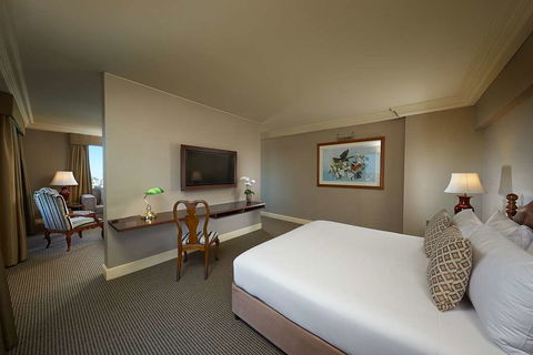 The Stamford Plaza Brisbane - Northern Rivers Accommodation 12