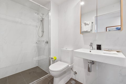 Arise Ivy And Eve - Northern Rivers Accommodation 10