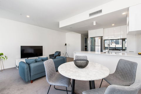 Arise Ivy And Eve - Northern Rivers Accommodation 13