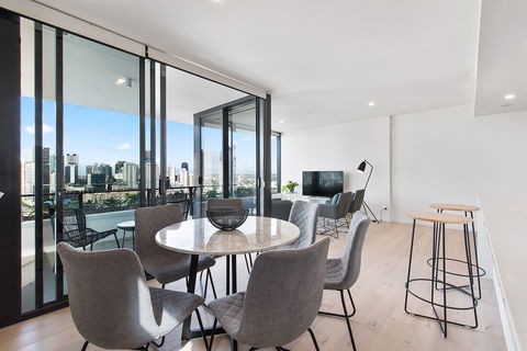 Arise Ivy And Eve - Northern Rivers Accommodation 16