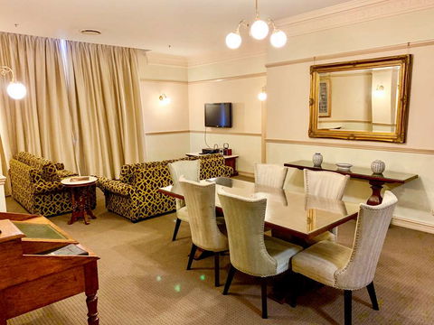 Royal Albert Hotel - Northern Rivers Accommodation 4