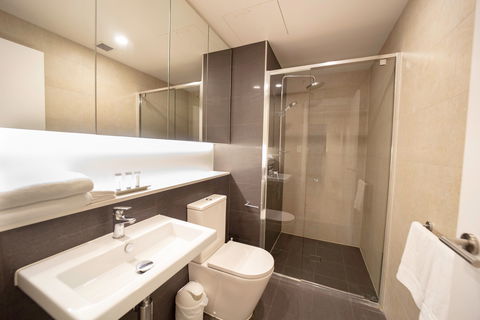 Arise Brisbane Skytower - Northern Rivers Accommodation 4