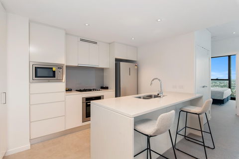 Arise Brisbane Skytower - Northern Rivers Accommodation 7