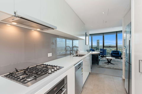 Arise Brisbane Skytower - Northern Rivers Accommodation 12