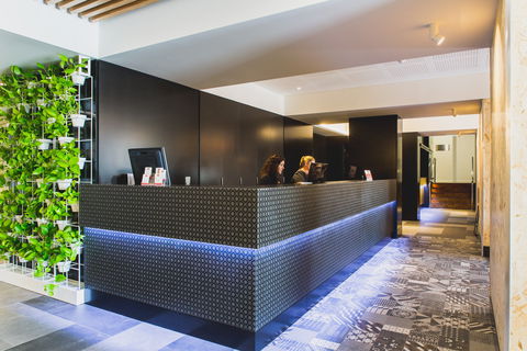 Metro Hotel Perth, South Perth - Northern Rivers Accommodation 4