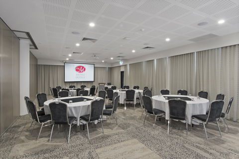 Metro Hotel Perth, South Perth - Northern Rivers Accommodation 13