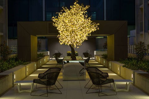 Avenue Hotel Canberra - Northern Rivers Accommodation 6