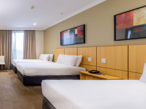 Mercure Brisbane Garden City - Northern Rivers Accommodation 9