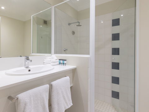 Mercure Brisbane Garden City - Northern Rivers Accommodation 10