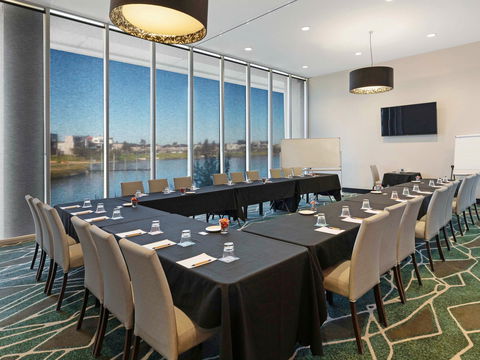 Mercure Melbourne Caroline Springs - Northern Rivers Accommodation 10