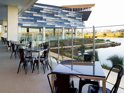 Mercure Melbourne Caroline Springs - Northern Rivers Accommodation 12