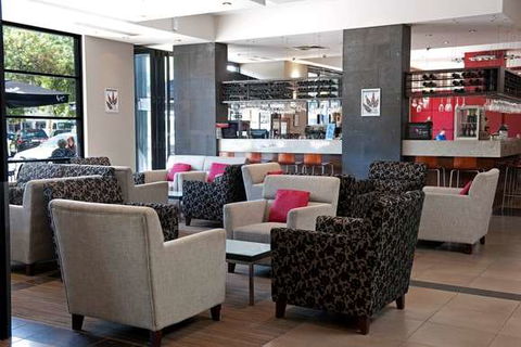 Mantra Hindmarsh Square - Northern Rivers Accommodation 1