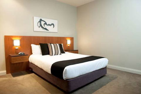 Mantra Hindmarsh Square - Northern Rivers Accommodation 4