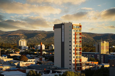 Tom's Court Hotel - Northern Rivers Accommodation 1