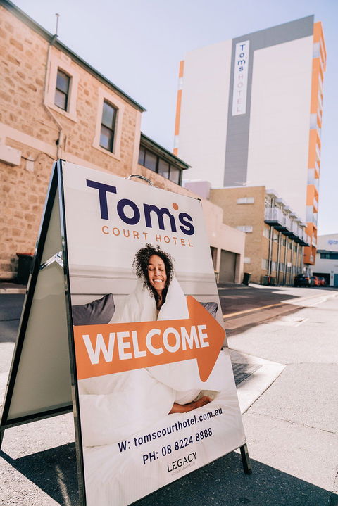 Tom's Court Hotel - Northern Rivers Accommodation 2