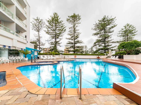 Novotel Brighton Beach - Northern Rivers Accommodation 9
