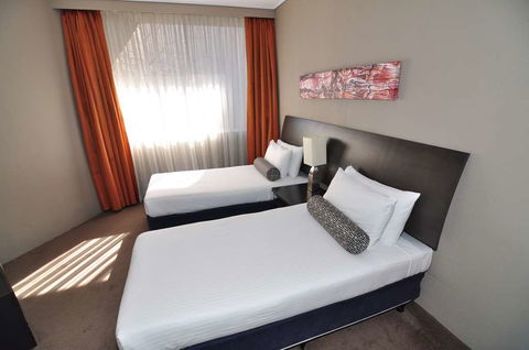 Pavilion On Northbourne - Northern Rivers Accommodation 7