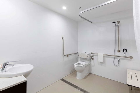 Travelodge Sydney Airport - Northern Rivers Accommodation 4