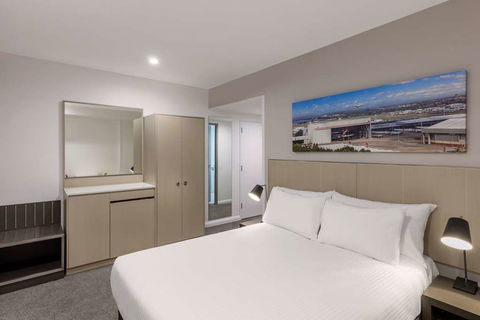 Travelodge Sydney Airport - Northern Rivers Accommodation 6