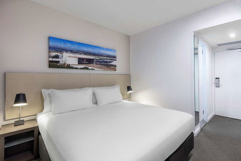 Travelodge Sydney Airport - Northern Rivers Accommodation 9