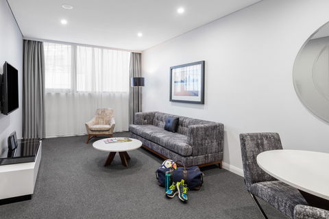 Meriton Serviced Apartments North Sydney - Northern Rivers Accommodation 4