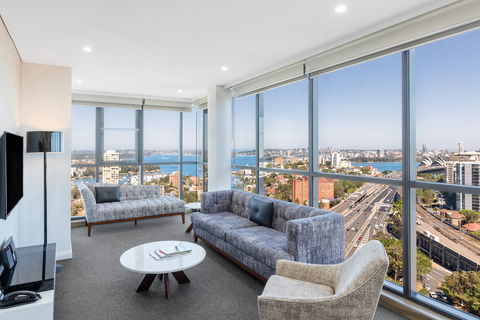 Meriton Serviced Apartments North Sydney - Northern Rivers Accommodation 8