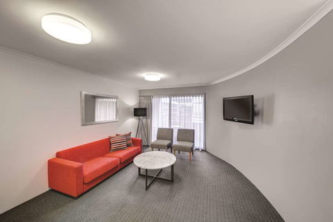 Adina Serviced Apartments James Court - Northern Rivers Accommodation 12
