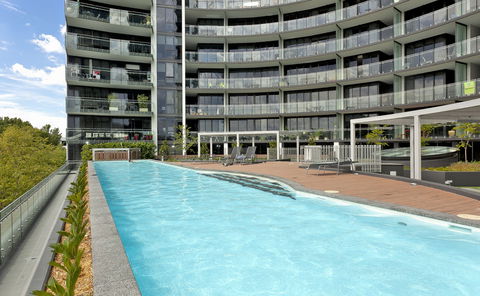 Astra Canberra Manhattan - Northern Rivers Accommodation 13