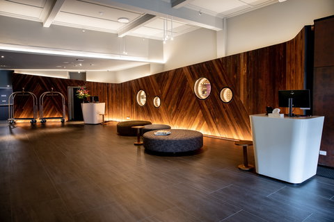 Crowne Plaza Hobart - Northern Rivers Accommodation 5