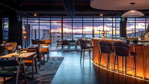 Crowne Plaza Hobart - Northern Rivers Accommodation 11