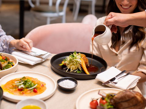 Novotel Sydney International Airport - Northern Rivers Accommodation 12