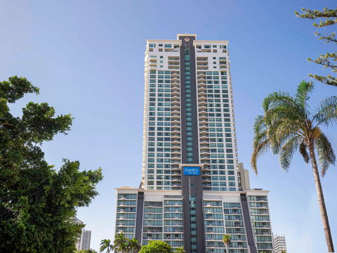 Mantra Crown Towers Surfers Paradise - Northern Rivers Accommodation 0