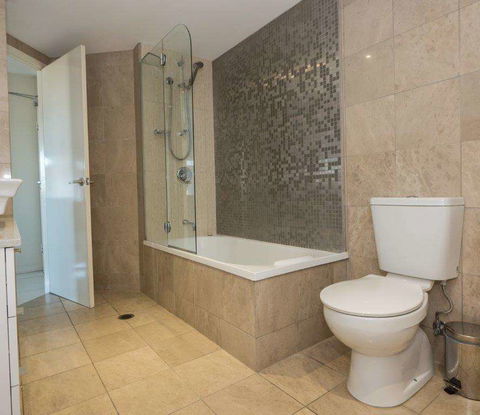 The Chermside Apartments - Northern Rivers Accommodation 3