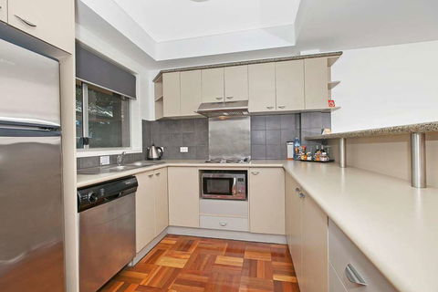Comfort Inn & Suites Northgate Airport - Northern Rivers Accommodation 7