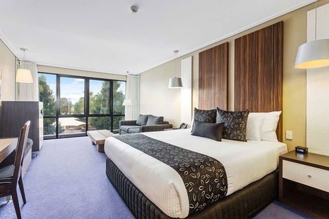 Quality Inn Taylors Lakes Motel - Northern Rivers Accommodation 4