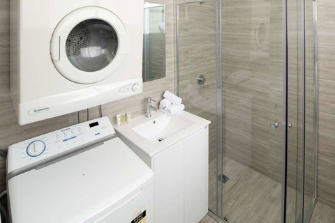 APX Apartments Parramatta - Northern Rivers Accommodation 7