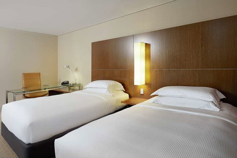 Hilton Brisbane - Northern Rivers Accommodation 6