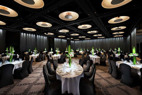Hilton Adelaide - Northern Rivers Accommodation 8