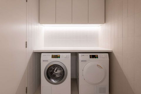 Hilton Adelaide - Northern Rivers Accommodation 17