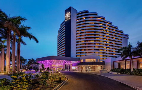 The Star Grand Hotel, Gold Coast - Northern Rivers Accommodation 1