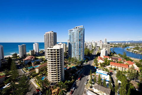 Wyndham Surfers Paradise Resort - Northern Rivers Accommodation 0
