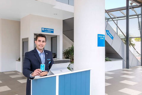 Wyndham Surfers Paradise Resort - Northern Rivers Accommodation 4