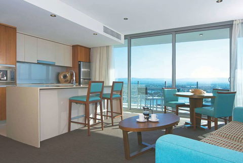 Wyndham Surfers Paradise Resort - Northern Rivers Accommodation 8