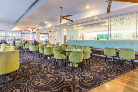 Wyndham Surfers Paradise Resort - Northern Rivers Accommodation 12